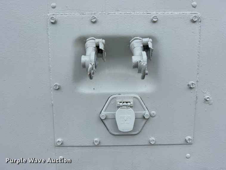 image for item EG0968 1984 Utility Trailer dry van trailer