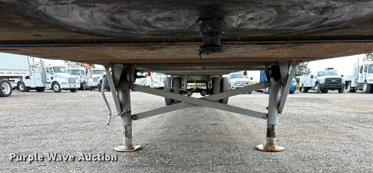 image for item EG0968 1984 Utility Trailer dry van trailer