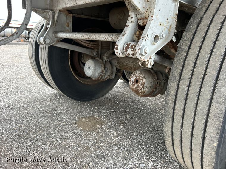 image for item EG0968 1984 Utility Trailer dry van trailer