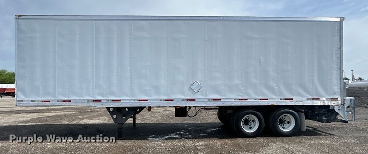 image for item EG1518 2013 Utility Trailer Mfg.  Co VS2DX dry van trailer