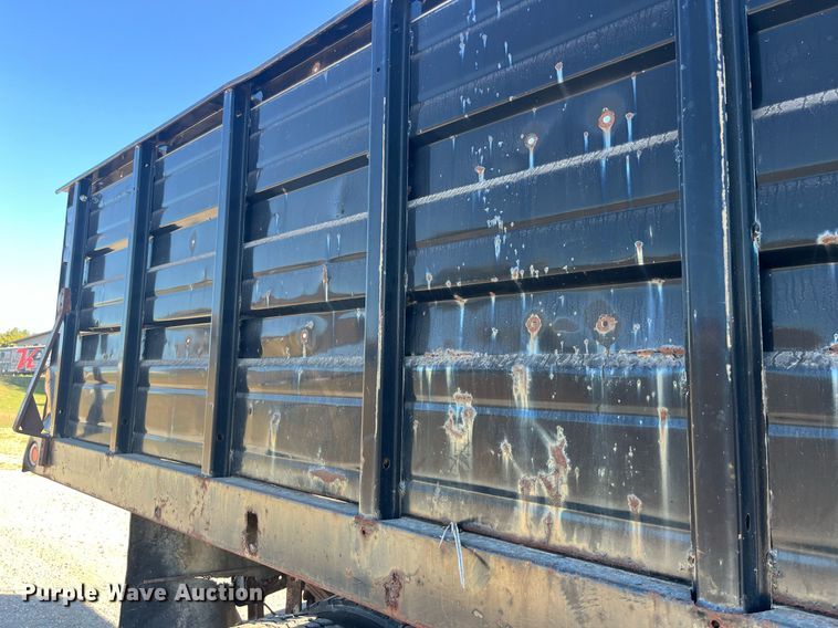 image for item EH2868 1990 GMC Top Kick C6000 dump flatbed truck