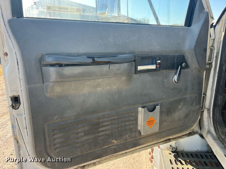 image for item EH2868 1990 GMC Top Kick C6000 dump flatbed truck