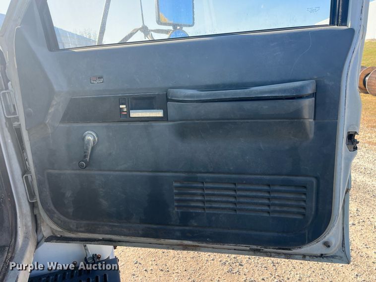 image for item EH2868 1990 GMC Top Kick C6000 dump flatbed truck