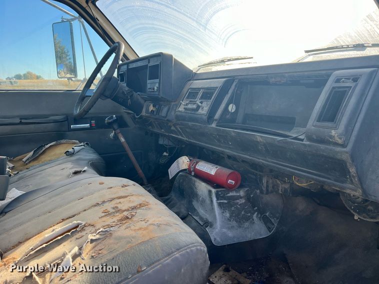 image for item EH2868 1990 GMC Top Kick C6000 dump flatbed truck