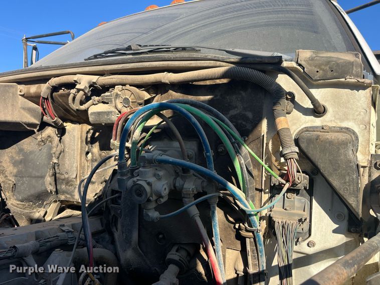 image for item EH2868 1990 GMC Top Kick C6000 dump flatbed truck