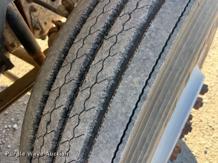 image for item EH2868 1990 GMC Top Kick C6000 dump flatbed truck