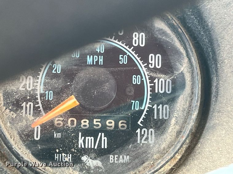 image for item EH2873 1980 MACK RWS766LST semi truck