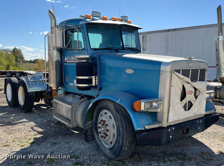image for item EH2874 1995 Peterbilt 379 semi truck