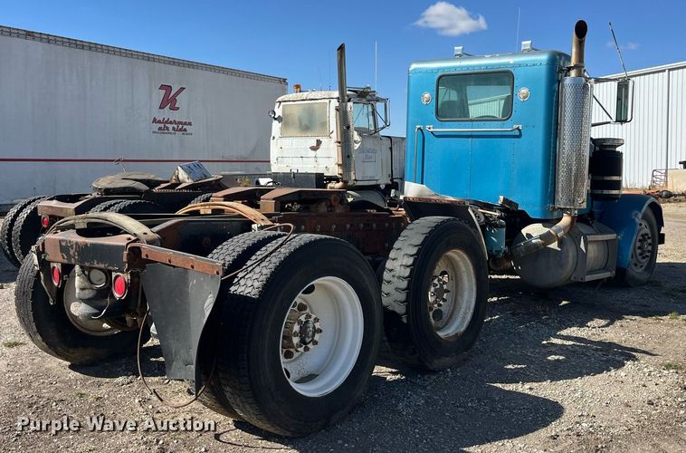image for item EH2874 1995 Peterbilt 379 semi truck