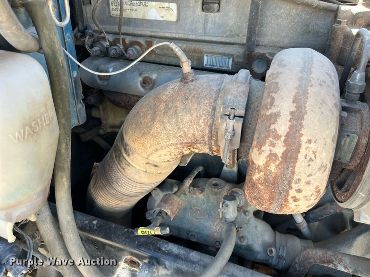 image for item EH2874 1995 Peterbilt 379 semi truck