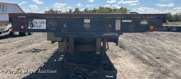 image for item EH2875 2002 Neville Built drop deck equipment trailer