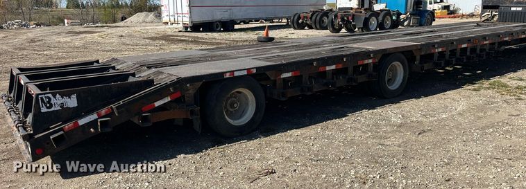 image for item EH2875 2002 Neville Built drop deck equipment trailer
