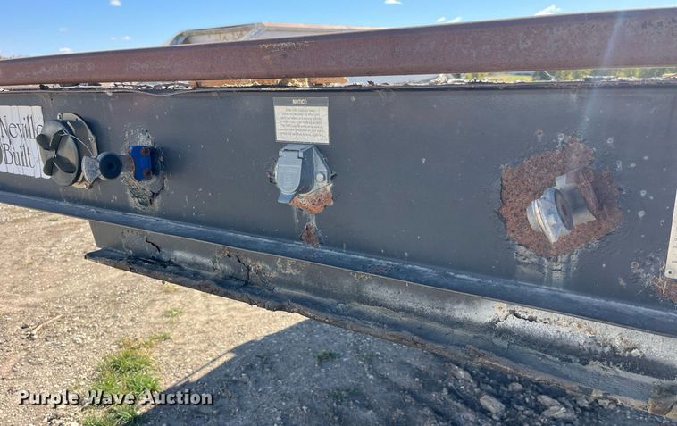 image for item EH2875 2002 Neville Built drop deck equipment trailer