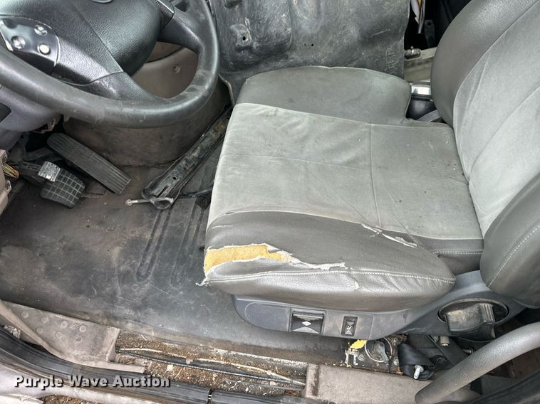 image for item EH7174 Freightliner Cascadia semi truck cab