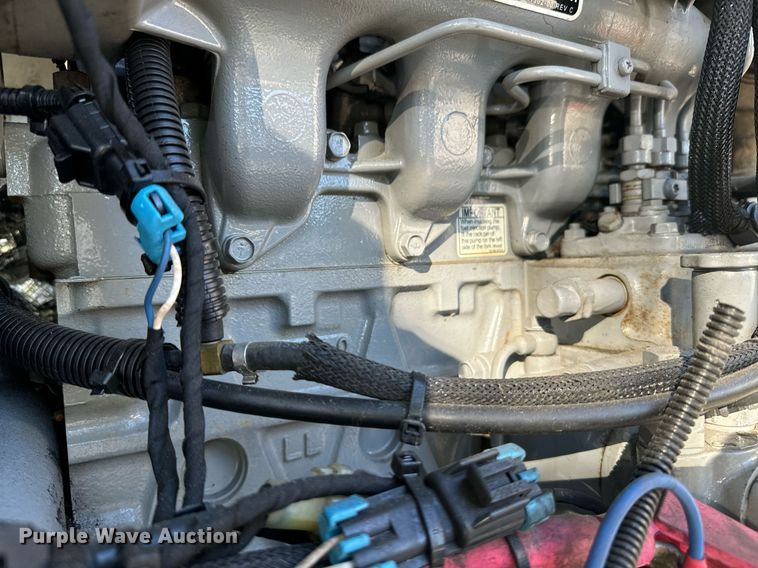 image for item EI4053 2008 Utility  refrigerated van trailer