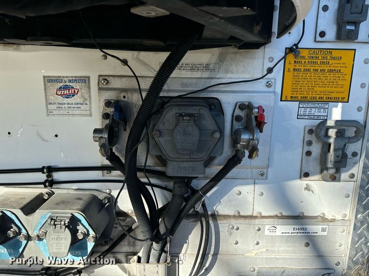 image for item EI4053 2008 Utility  refrigerated van trailer