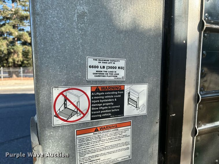 image for item EI4053 2008 Utility  refrigerated van trailer