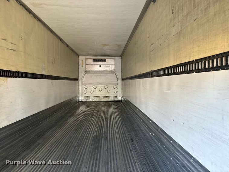 image for item EI4053 2008 Utility  refrigerated van trailer