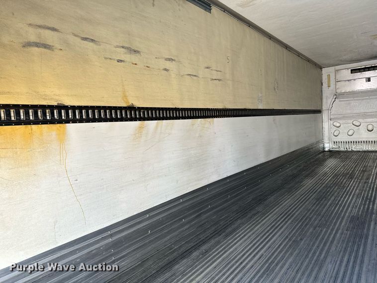 image for item EI4053 2008 Utility  refrigerated van trailer