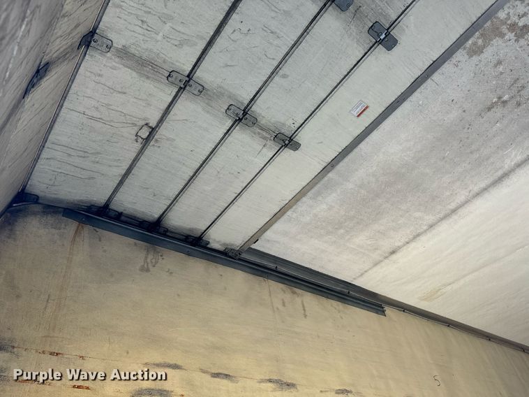 image for item EI4053 2008 Utility  refrigerated van trailer