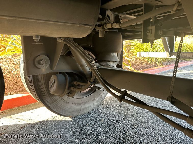 image for item EI4053 2008 Utility  refrigerated van trailer