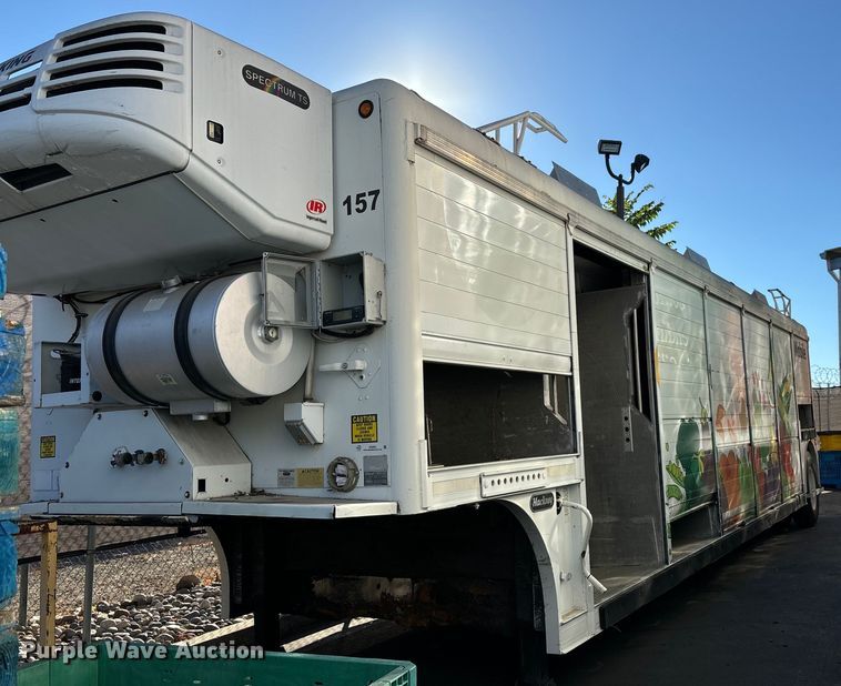 image for item EI4054 2010 Hackney Spectrum TS refrigerated van trailer