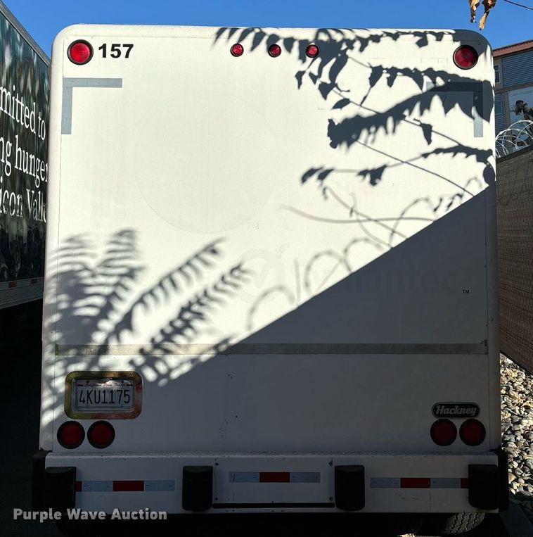 image for item EI4054 2010 Hackney Spectrum TS refrigerated van trailer