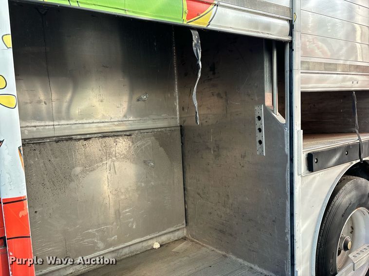 image for item EI4054 2010 Hackney Spectrum TS refrigerated van trailer