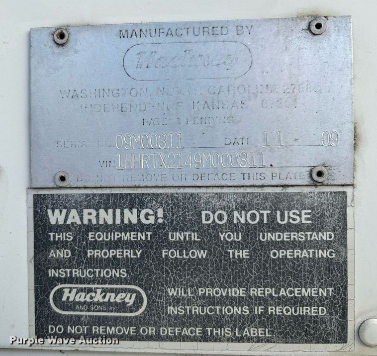 image for item EI4054 2010 Hackney Spectrum TS refrigerated van trailer