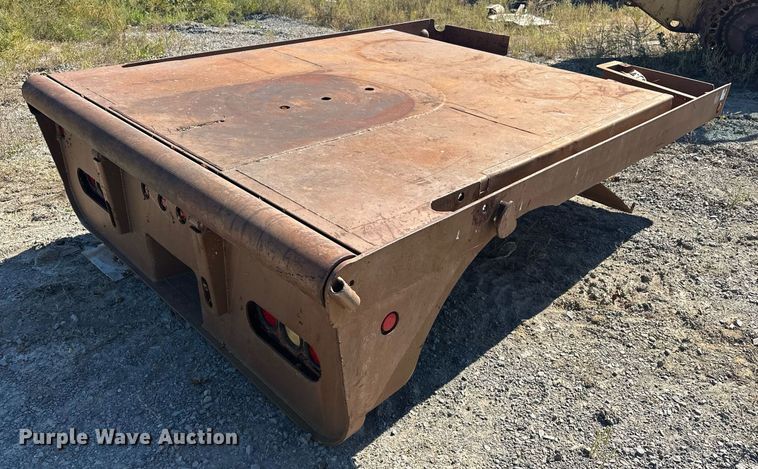 image for item EJ5005 Flat bed