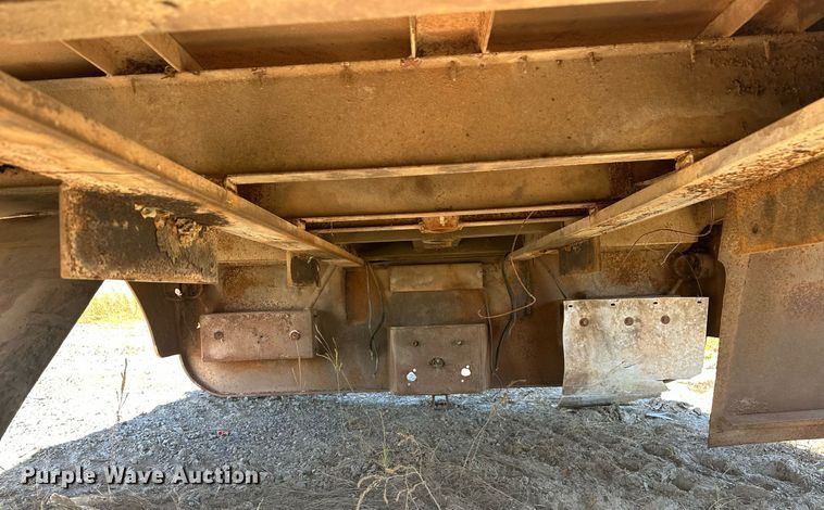 image for item EJ5005 Flat bed