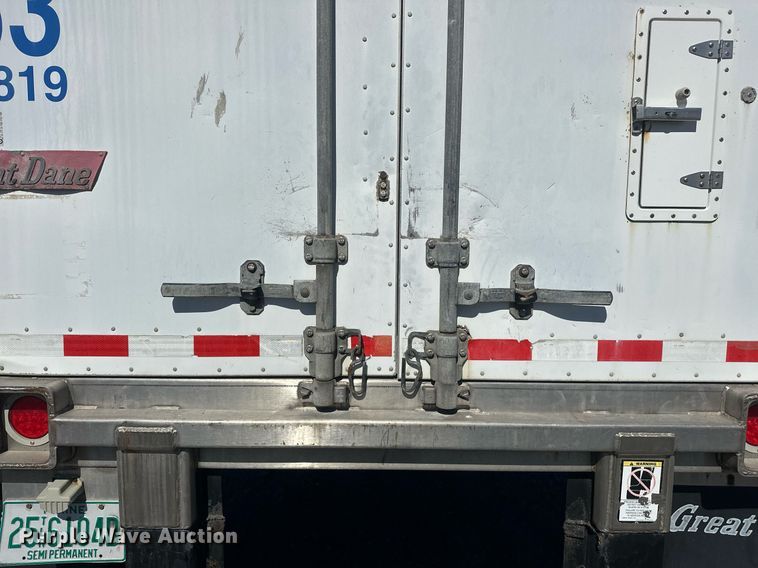 image for item EJ5019 2008 Great Dane refrigerated van trailer