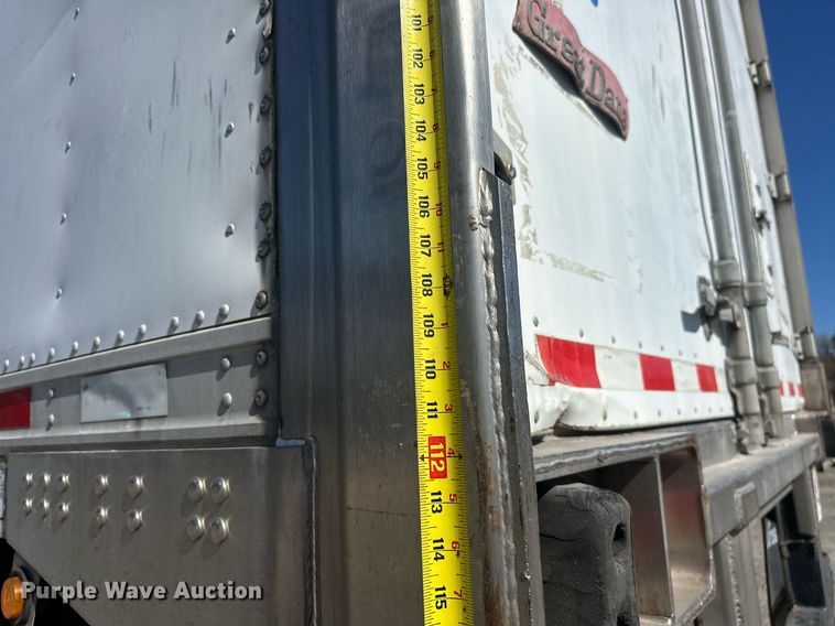 image for item EJ5019 2008 Great Dane refrigerated van trailer