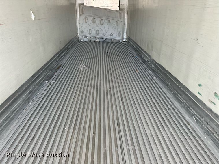 image for item EJ5019 2008 Great Dane refrigerated van trailer