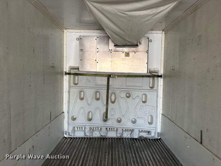 image for item EJ5020 2008 Great Dane refrigerated van trailer