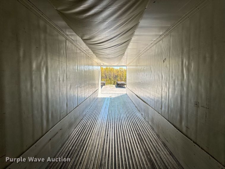 image for item EJ5020 2008 Great Dane refrigerated van trailer