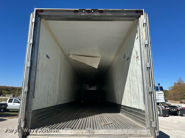 image for item EJ5022 2008 Great Dane refrigerated van trailer