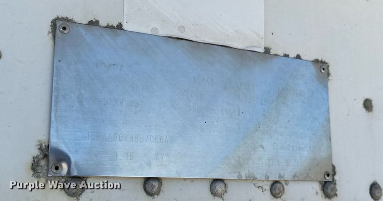 image for item EJ5022 2008 Great Dane refrigerated van trailer