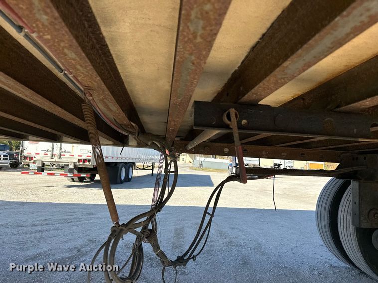 image for item EJ5024 2008 Great Dane refrigerated van trailer