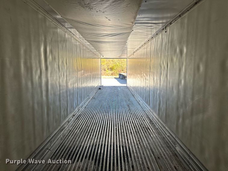 image for item EJ5024 2008 Great Dane refrigerated van trailer