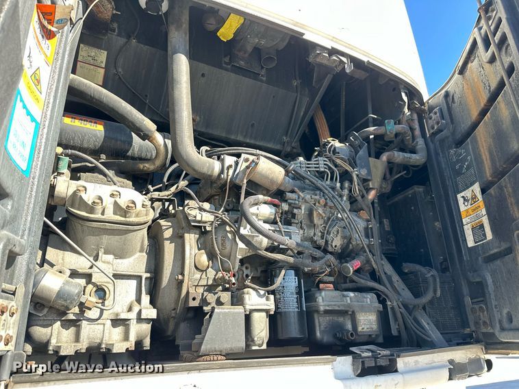 image for item EJ5024 2008 Great Dane refrigerated van trailer