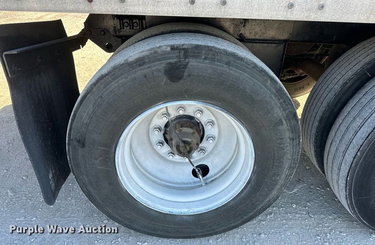 image for item EJ5024 2008 Great Dane refrigerated van trailer