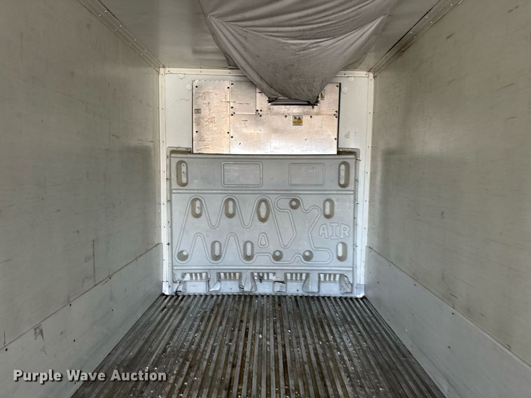 image for item EJ5025 2008 Great Dane refrigerated van trailer