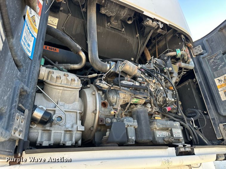 image for item EJ5025 2008 Great Dane refrigerated van trailer