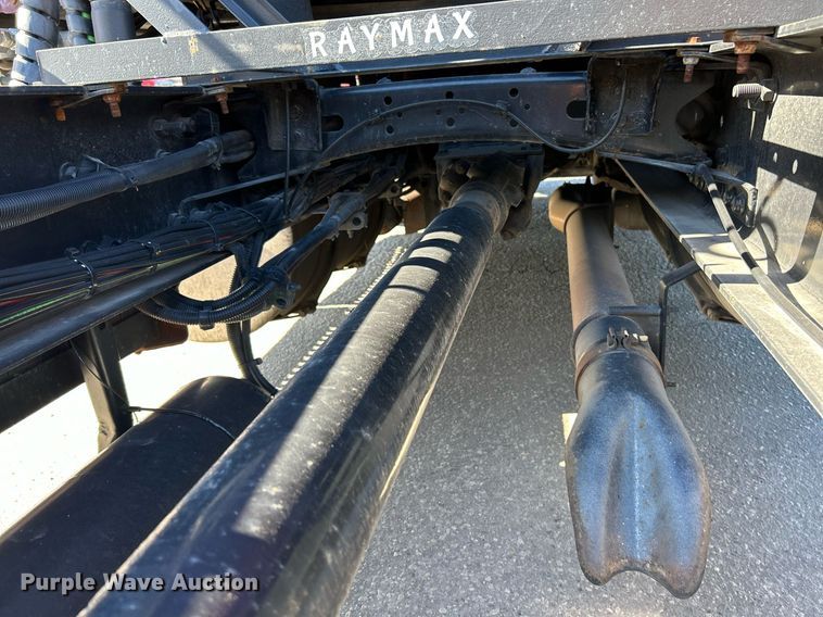 image for item EK3584 2014 Freightliner Cascadia semi truck