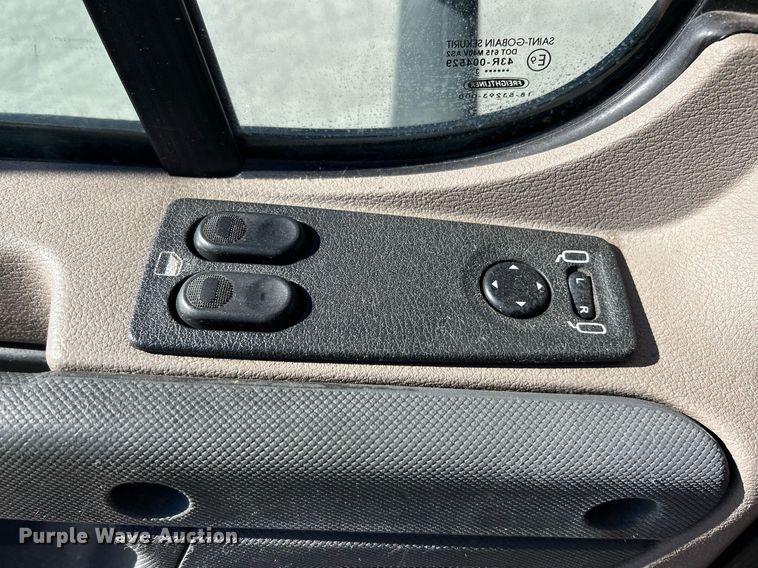 image for item EK3584 2014 Freightliner Cascadia semi truck