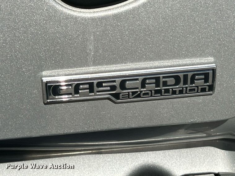 image for item EK3585 2016 Freightliner  Cascadia 125 Evolution semi truck