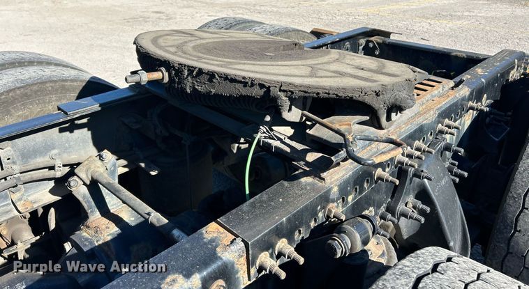 image for item EK3585 2016 Freightliner  Cascadia 125 Evolution semi truck