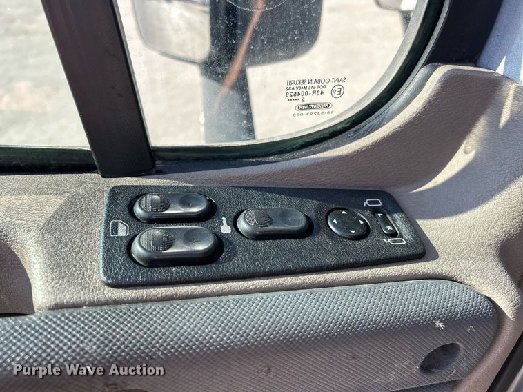 image for item EK3585 2016 Freightliner  Cascadia 125 Evolution semi truck