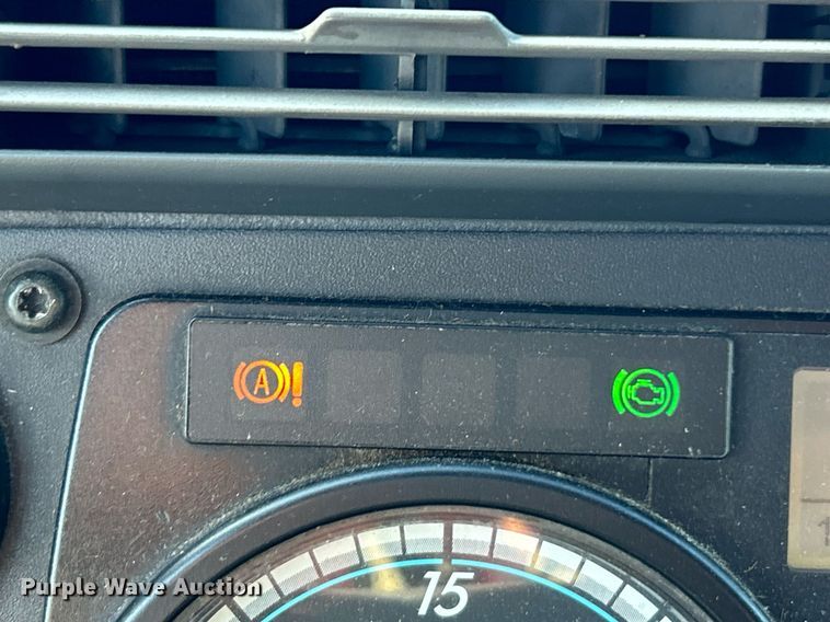 image for item EK3585 2016 Freightliner  Cascadia 125 Evolution semi truck